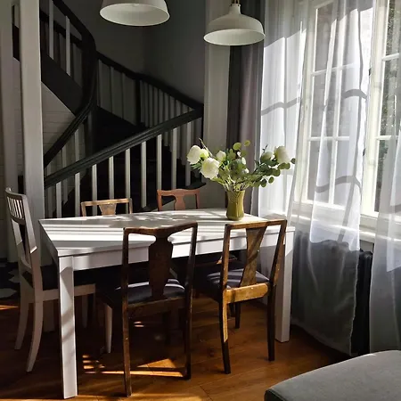 Unique 4-level With Terrace & Sauna Апартаменты *